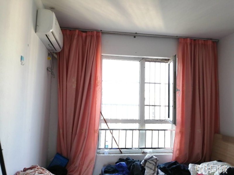 东旭华庭 旁边是 一小 实验中学,低于市场价,业主急卖